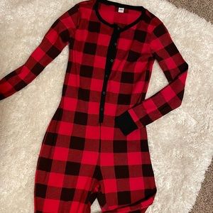 Old Navy Onesie 🎄